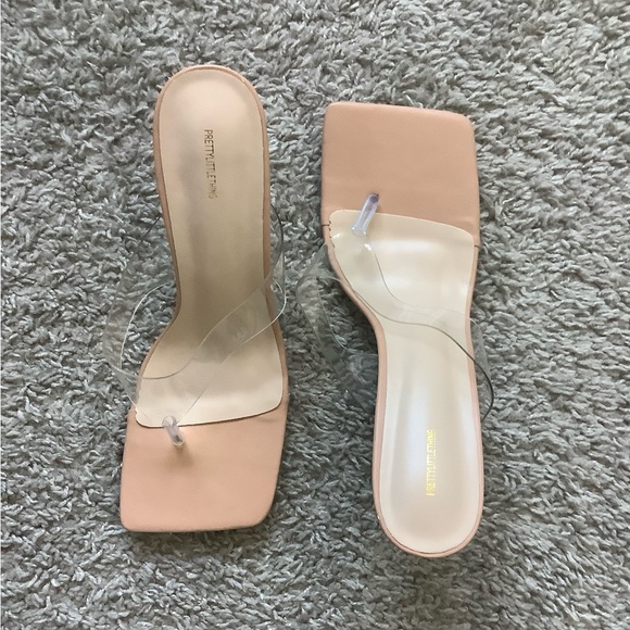 ๐ฅ๐ฅHOST PIC๐ฅ๐ฅ Clear Toe Thong Tan Heeled Mules - Picture 8 of 10